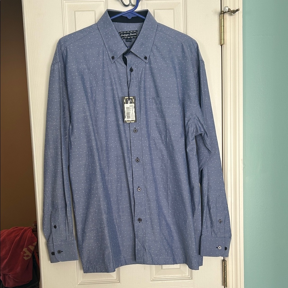 Indygo Smith Blue Patterned Dress Shirt - Large. NWT.